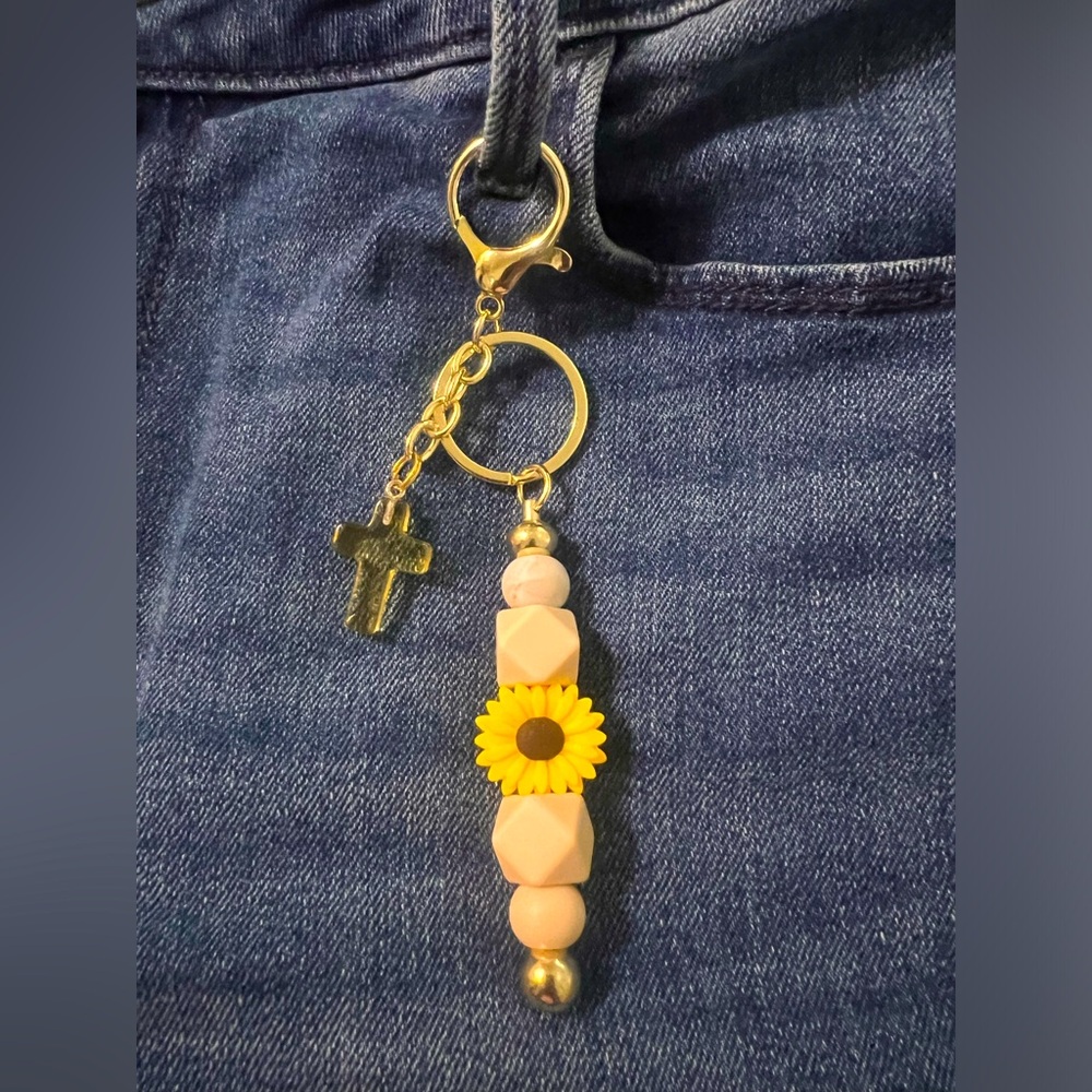 Handcrafted beaded, crystal glass, lined beads, or Silicone keychain